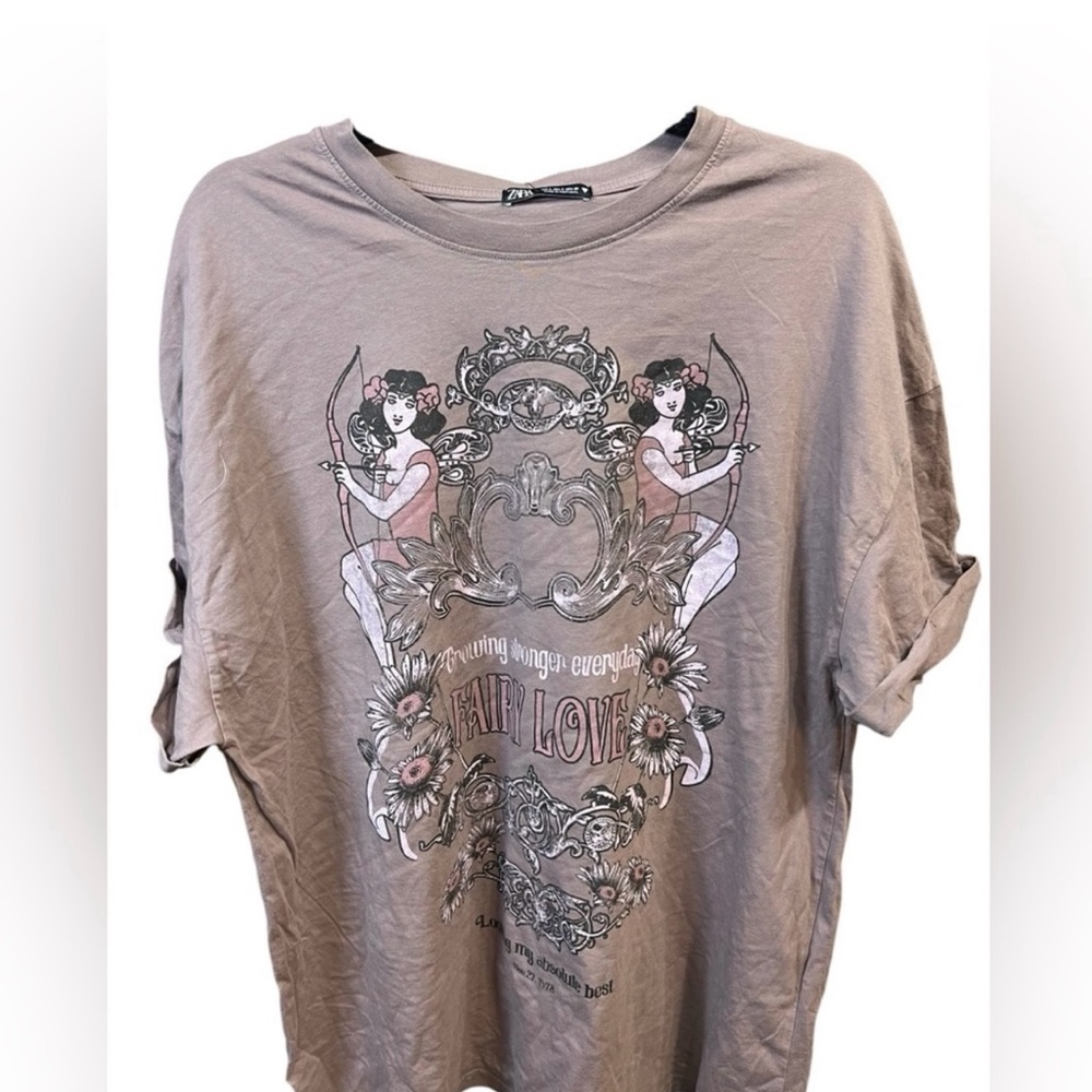 Zara Brown Short Sleeve Oversized Tee with Graphic Design - Picture 2 of 5
